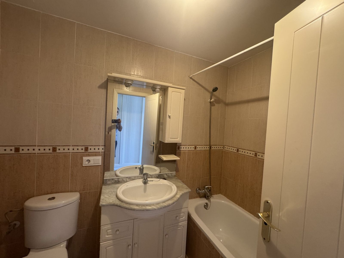 Appartement te koop in Calahonda | 2 slaapkamers H5160382