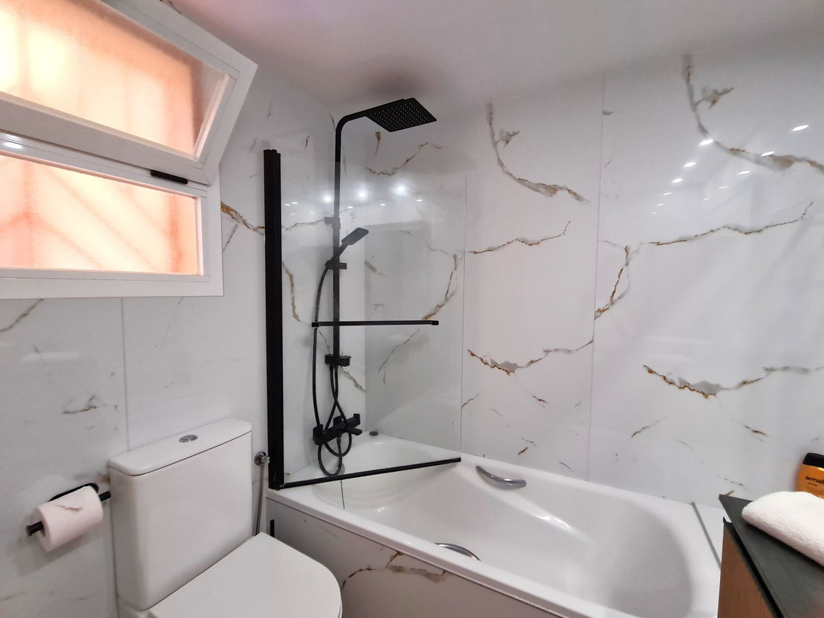 Appartement te koop in Calahonda | 2 slaapkamers H5184268