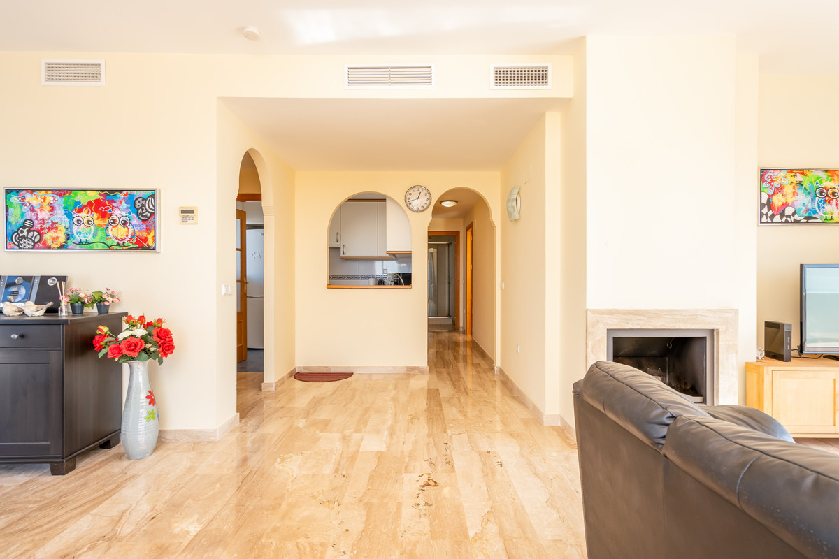 Penthouse te koop in Calahonda | 2 slaapkamers H5188114