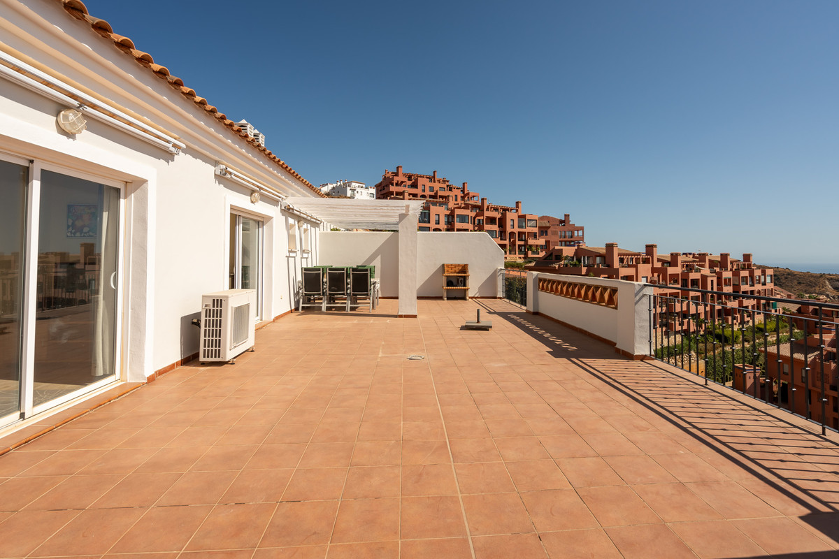 Penthouse te koop in Calahonda | 2 slaapkamers H5188114