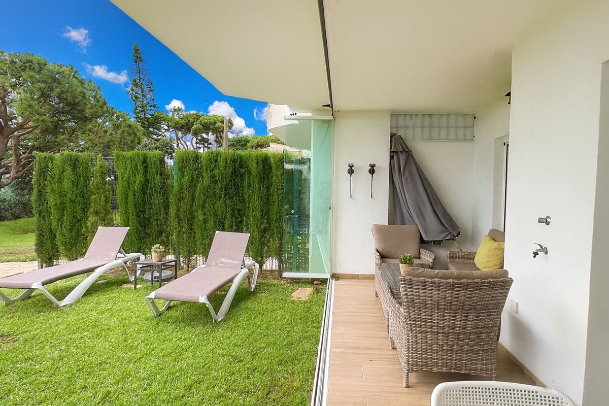 Appartement te koop in Calahonda | 2 slaapkamers H5209186