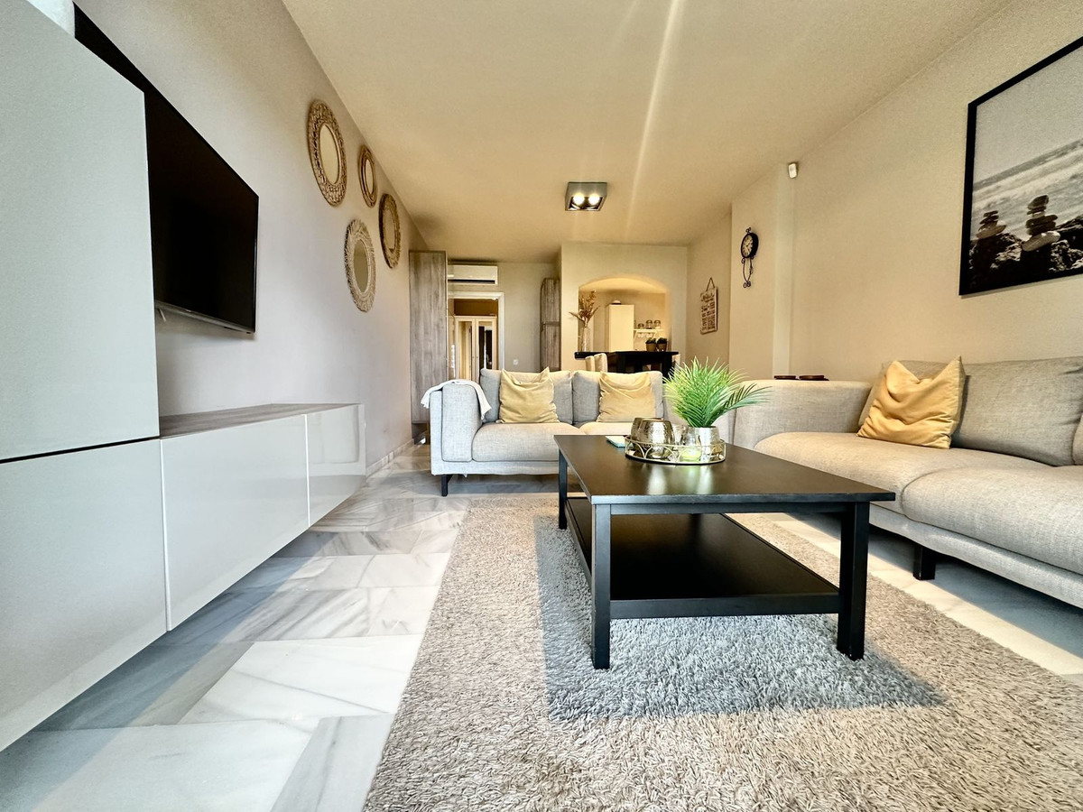 Appartement te koop in Calahonda | 2 slaapkamers H5209186