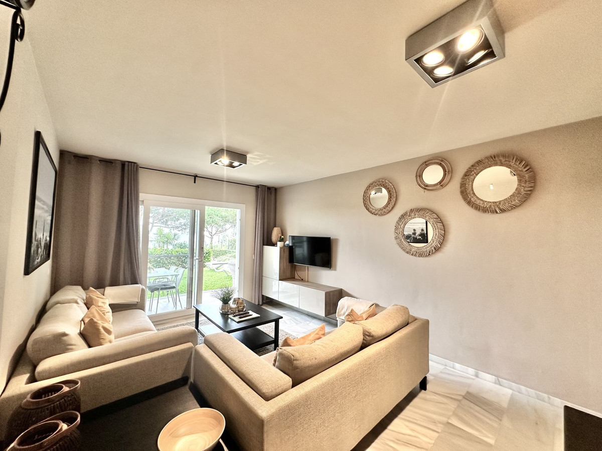 Appartement te koop in Calahonda | 2 slaapkamers H5209186