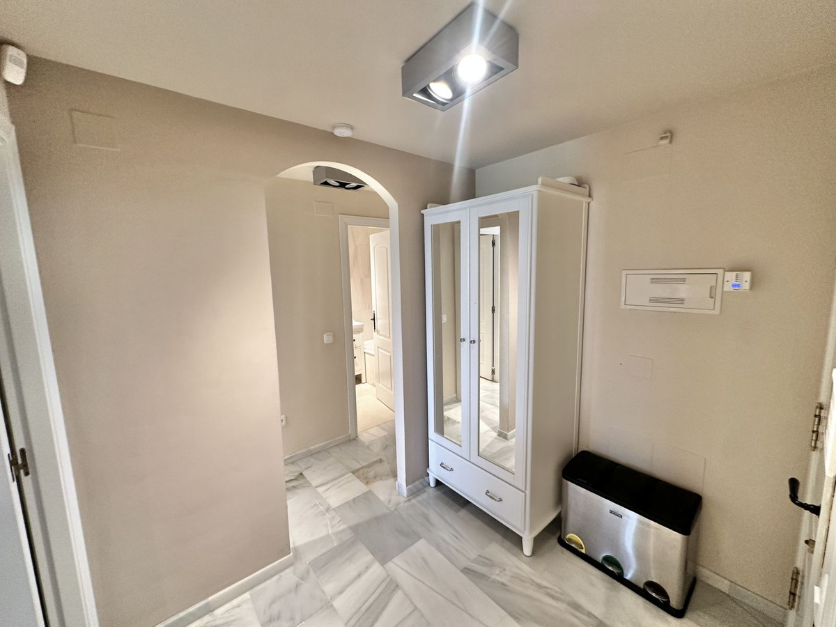 Appartement te koop in Calahonda | 2 slaapkamers H5209186