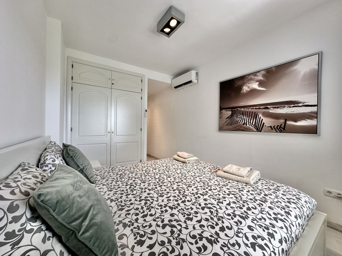 Appartement te koop in Calahonda | 2 slaapkamers H5209186