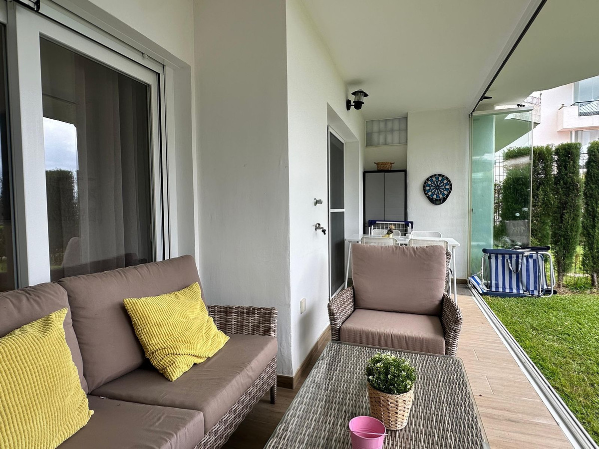 Appartement te koop in Calahonda | 2 slaapkamers H5209186