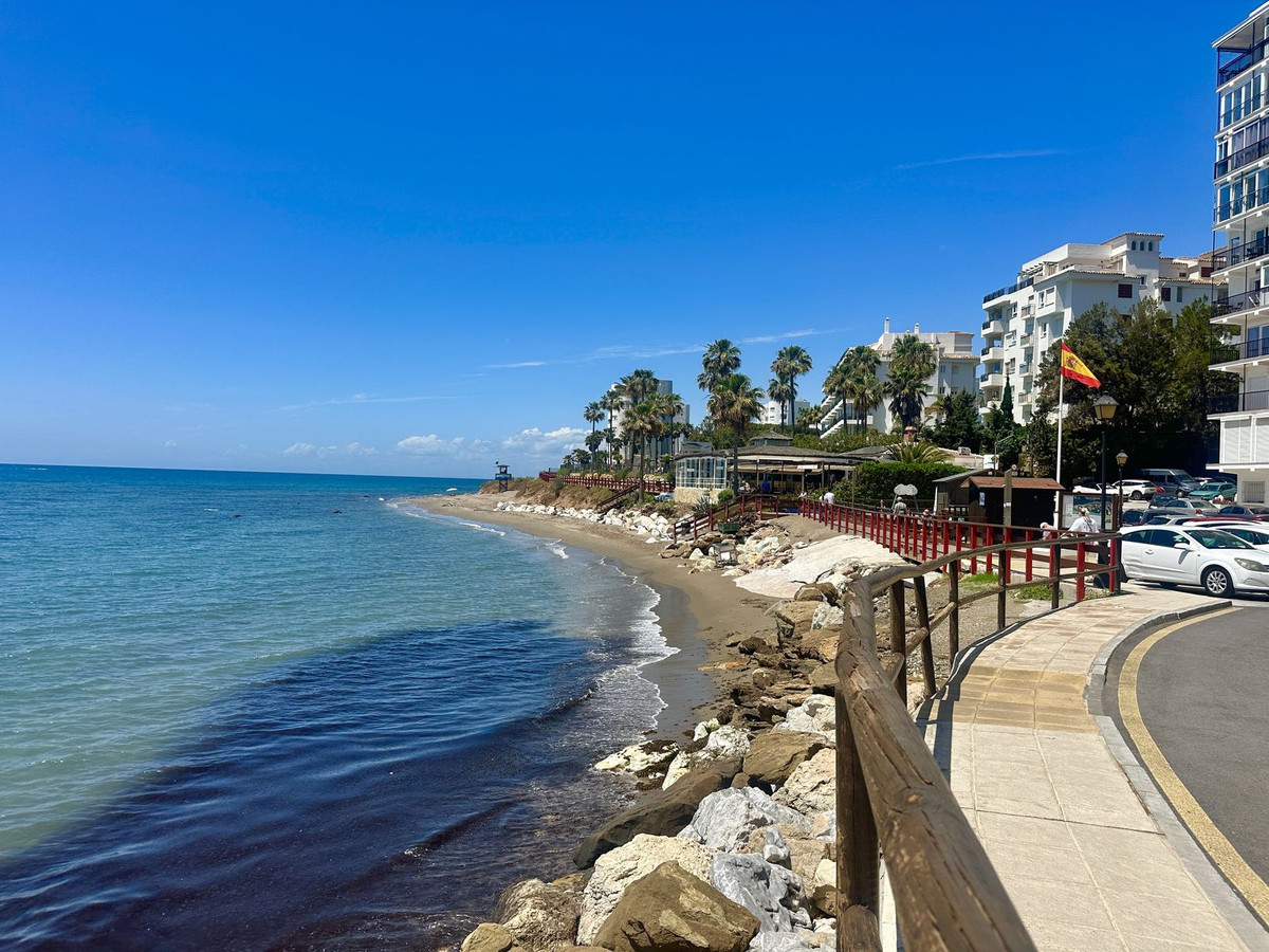 Appartement te koop in Calahonda | 2 slaapkamers H5209186