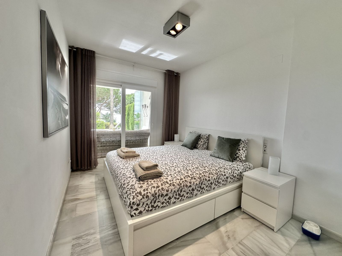 Appartement te koop in Calahonda | 2 slaapkamers H5209186