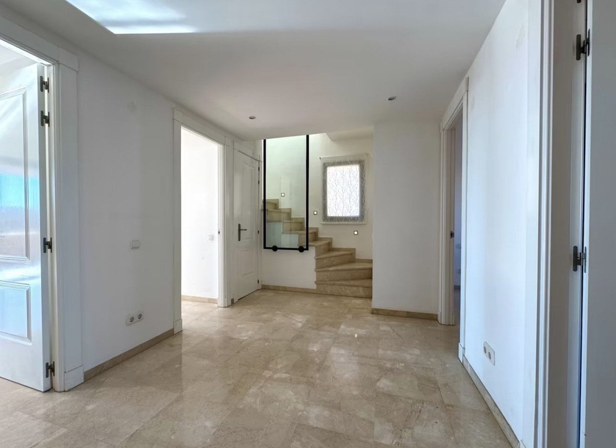 Appartement te koop in Calahonda | 3 slaapkamers H5231086