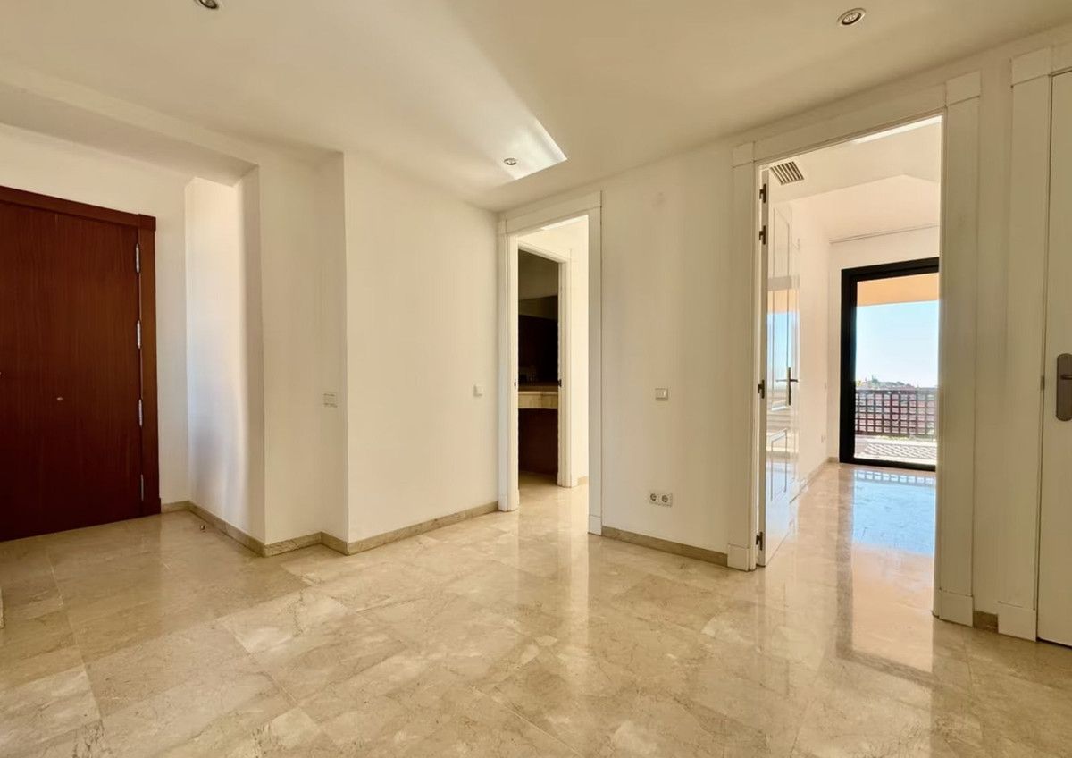 Appartement te koop in Calahonda | 3 slaapkamers H5231086