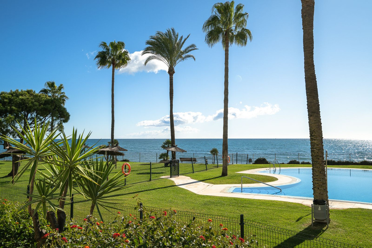 Appartement te koop in Calahonda | 2 slaapkamers H5256958