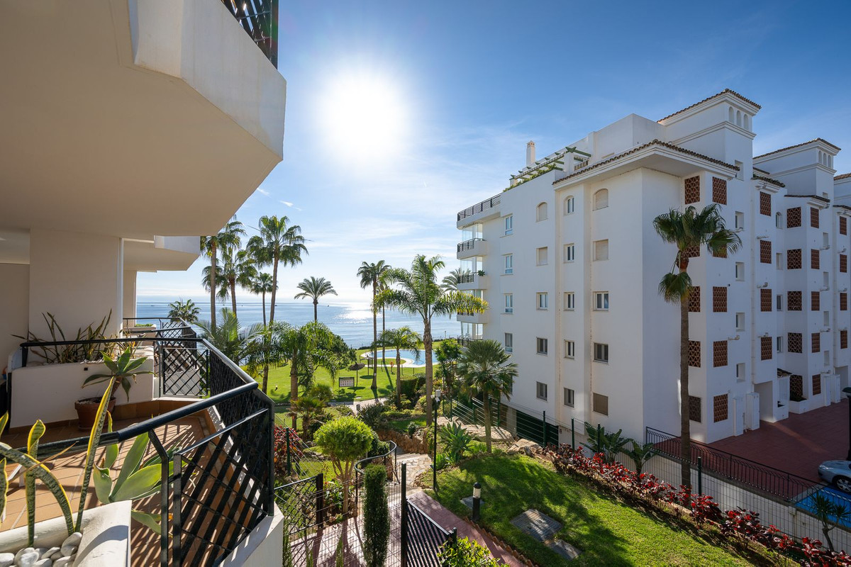 Appartement te koop in Calahonda | 2 slaapkamers H5256958