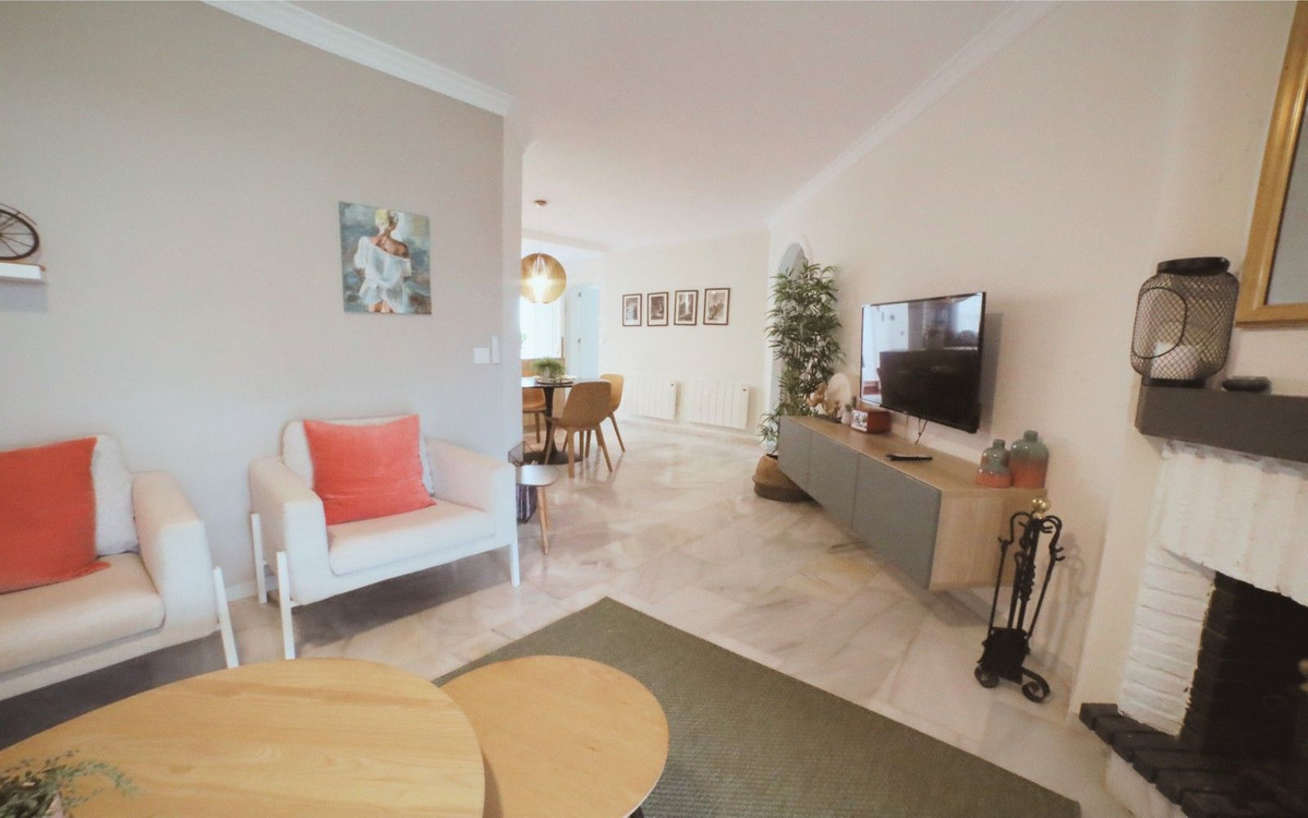Appartement te koop in Calahonda | 2 slaapkamers H5257657