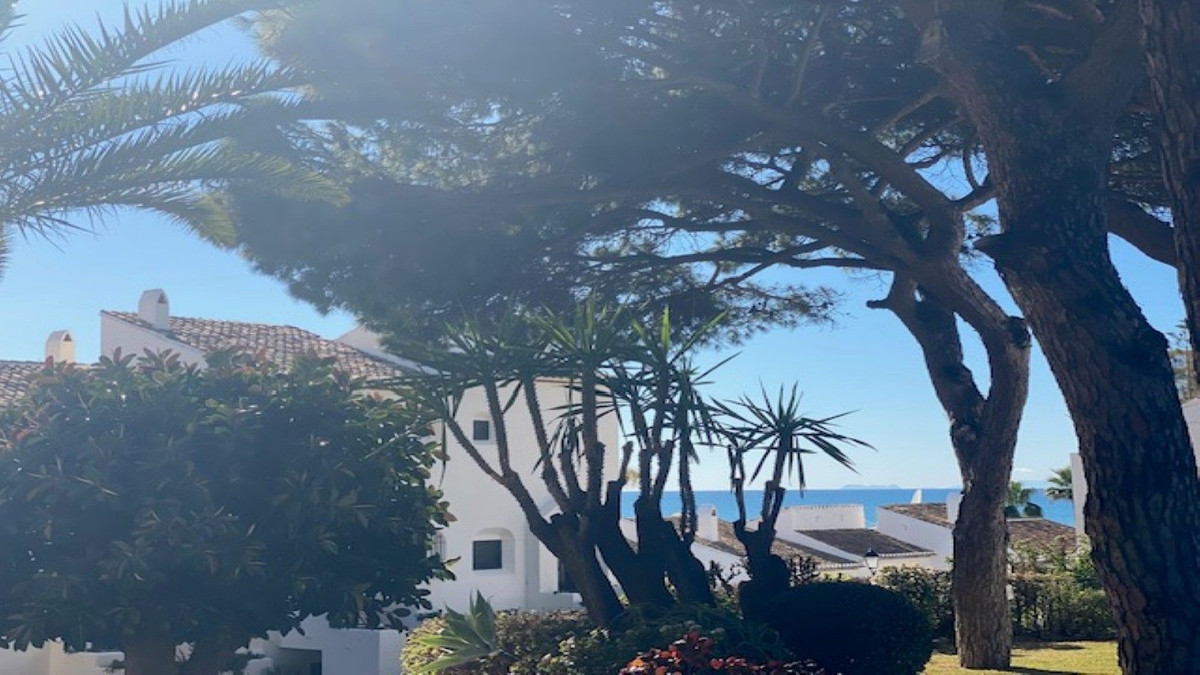 Appartement te koop in Calahonda | 0 slaapkamers H5257819