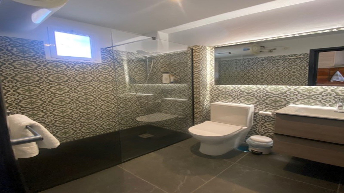 Appartement te koop in Calahonda | 0 slaapkamers H5257819