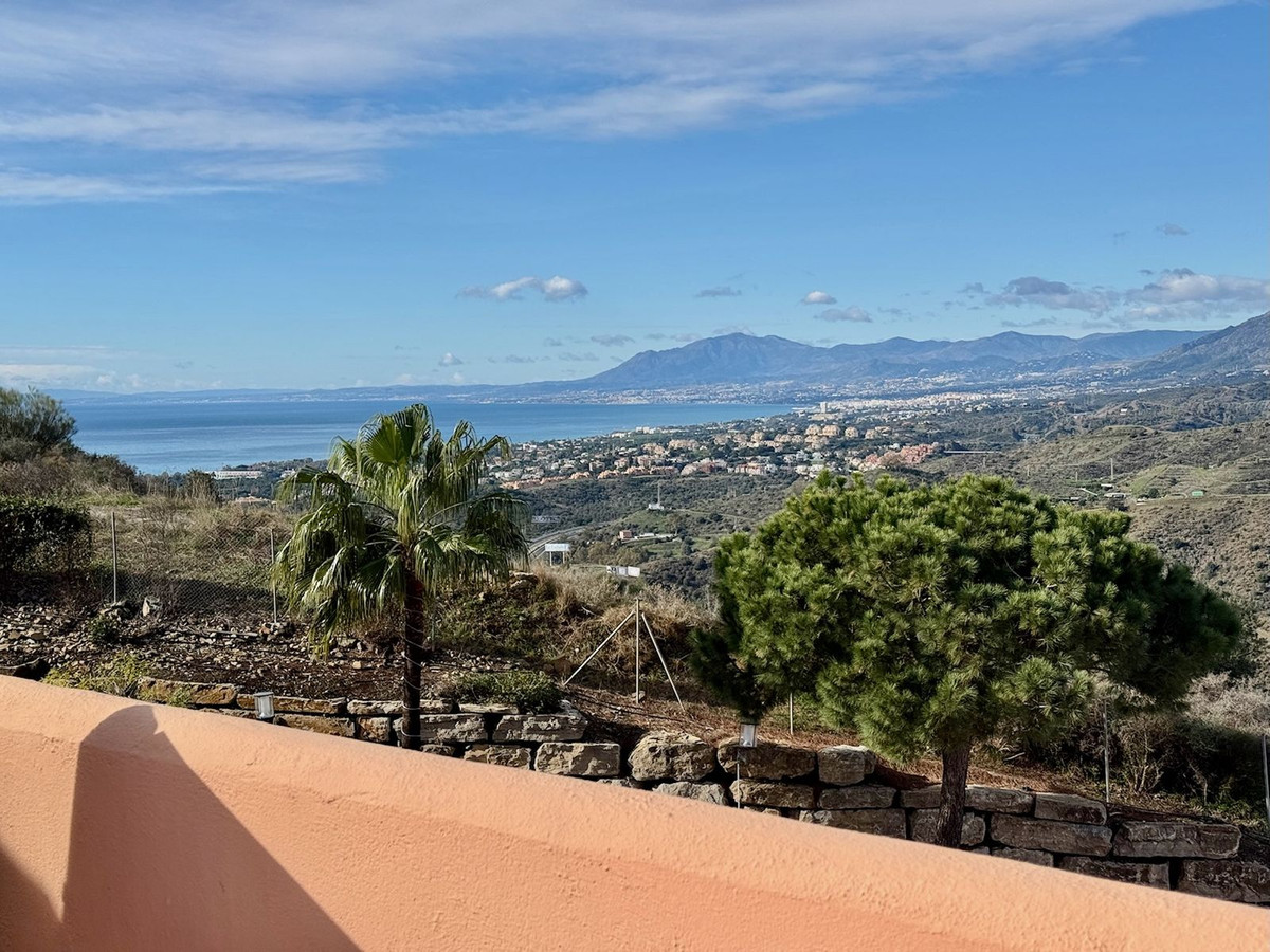 Penthouse te koop in Calahonda | 3 slaapkamers H5257852