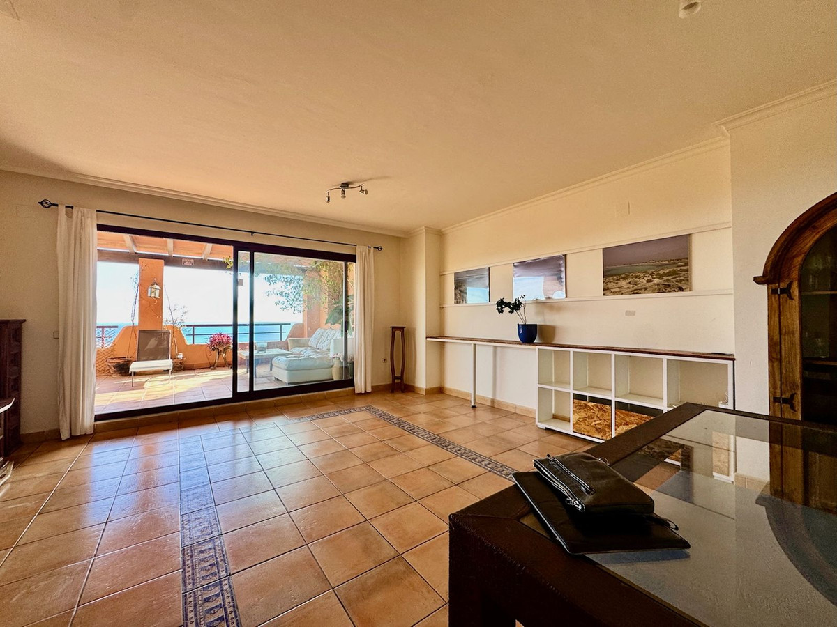 Penthouse te koop in Calahonda | 3 slaapkamers H5257852