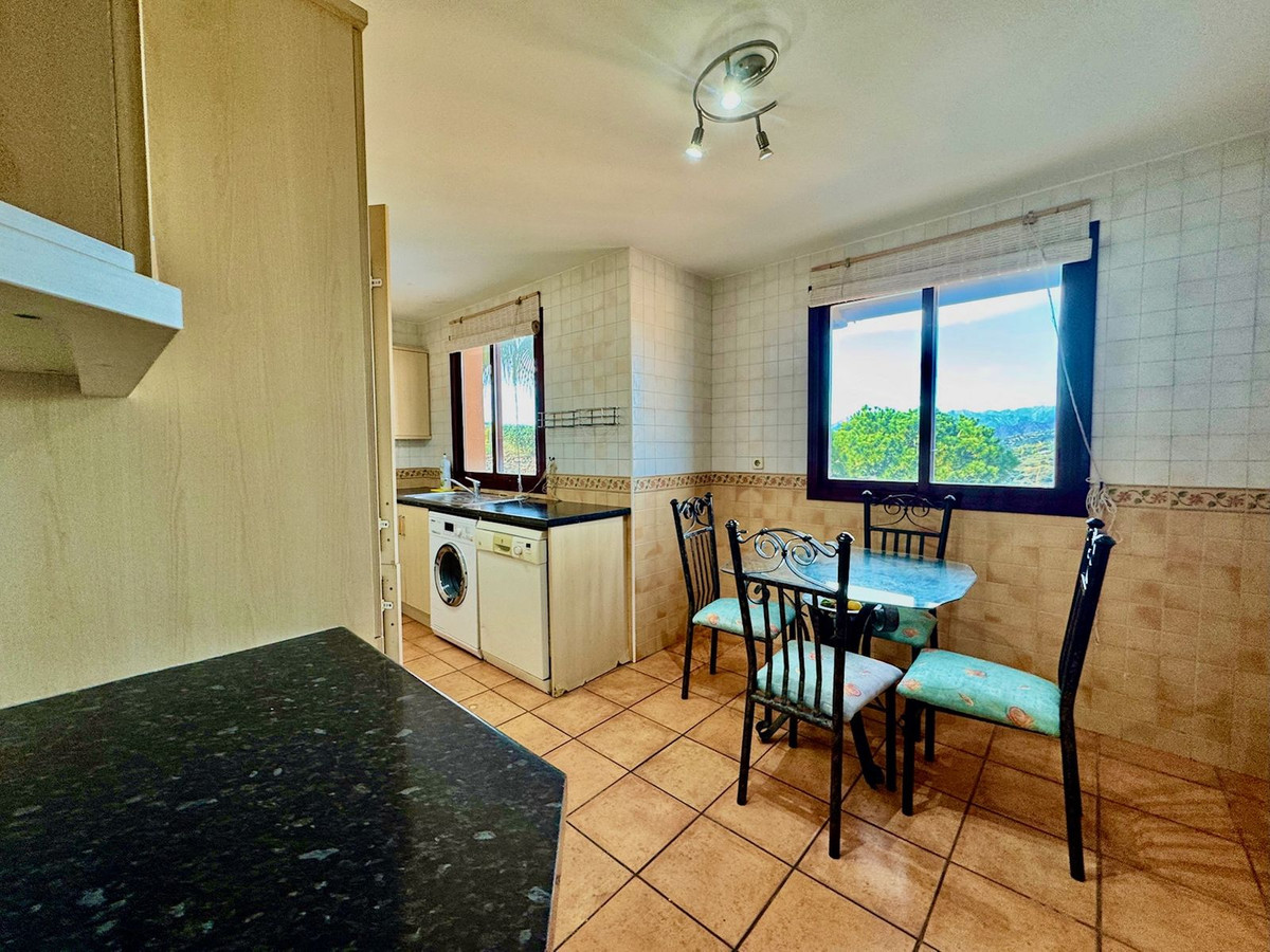 Penthouse te koop in Calahonda | 3 slaapkamers H5257852