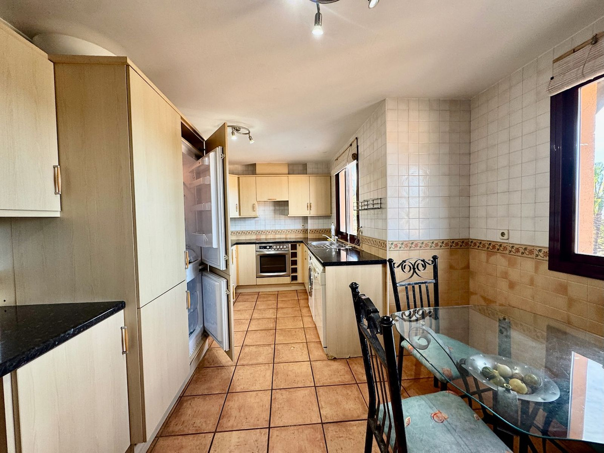 Penthouse te koop in Calahonda | 3 slaapkamers H5257852