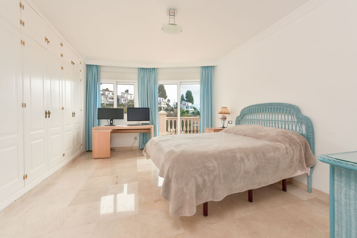 Huis te koop in Calahonda | 3 slaapkamers H5265376