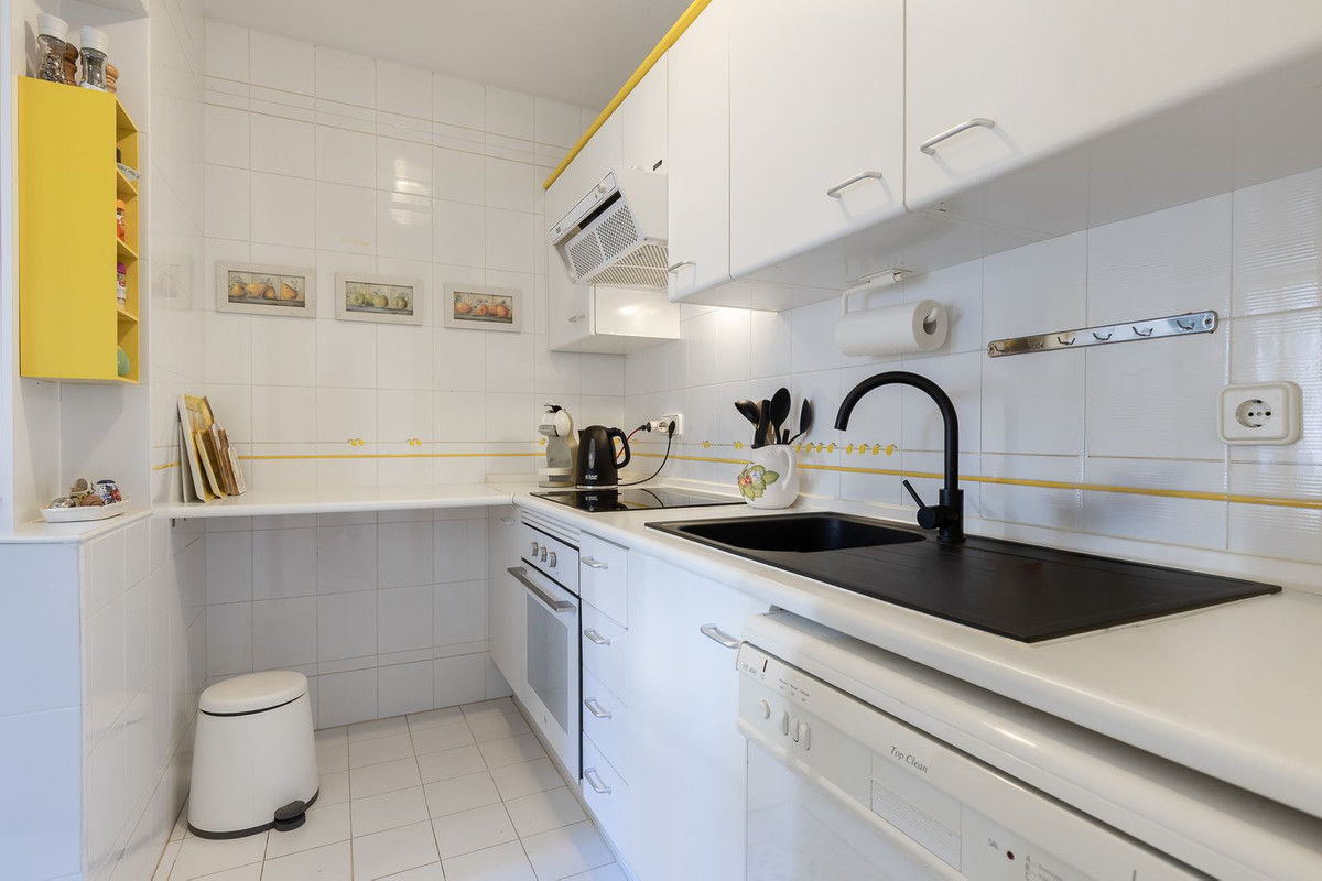 Appartement te koop in Calahonda | 2 slaapkamers H5265649