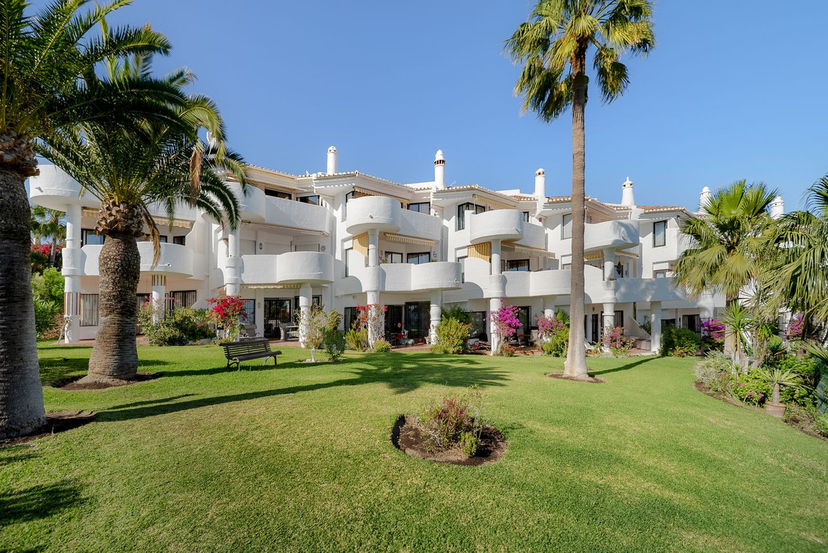 Appartement te koop in Calahonda | 2 slaapkamers H5271448