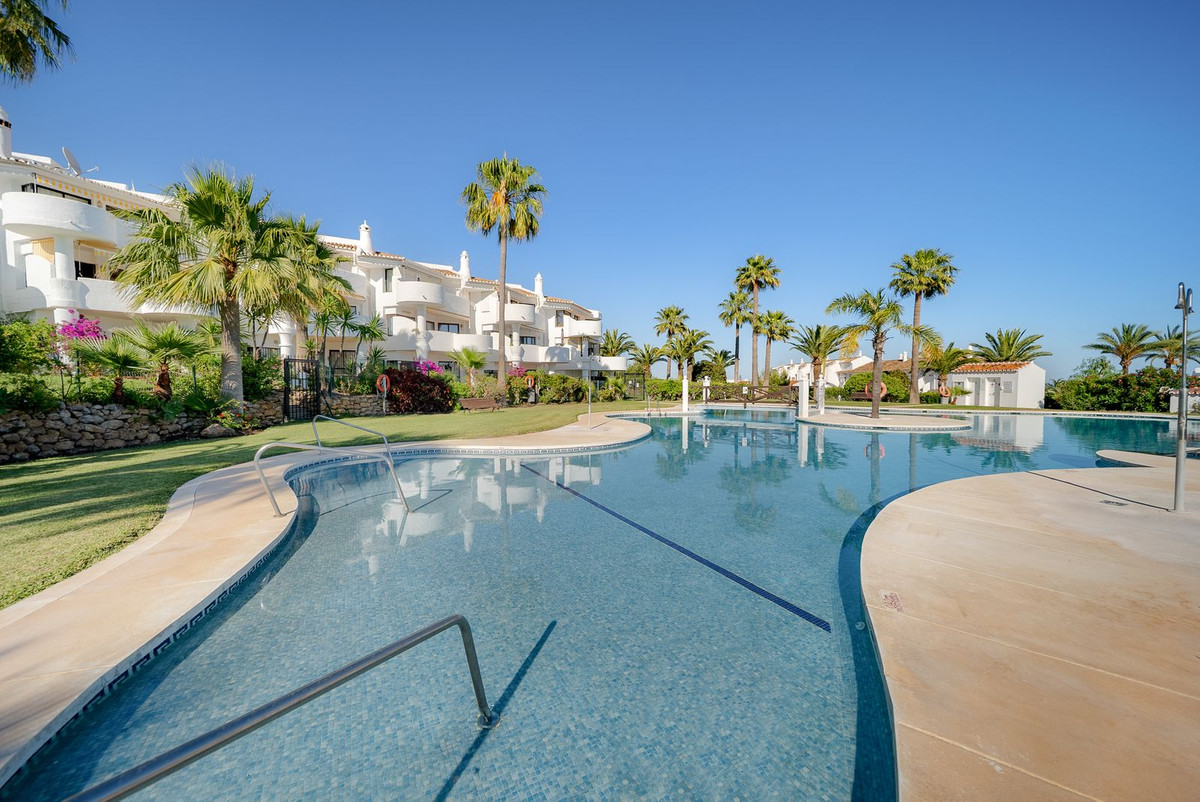 Appartement te koop in Calahonda | 2 slaapkamers H5271448