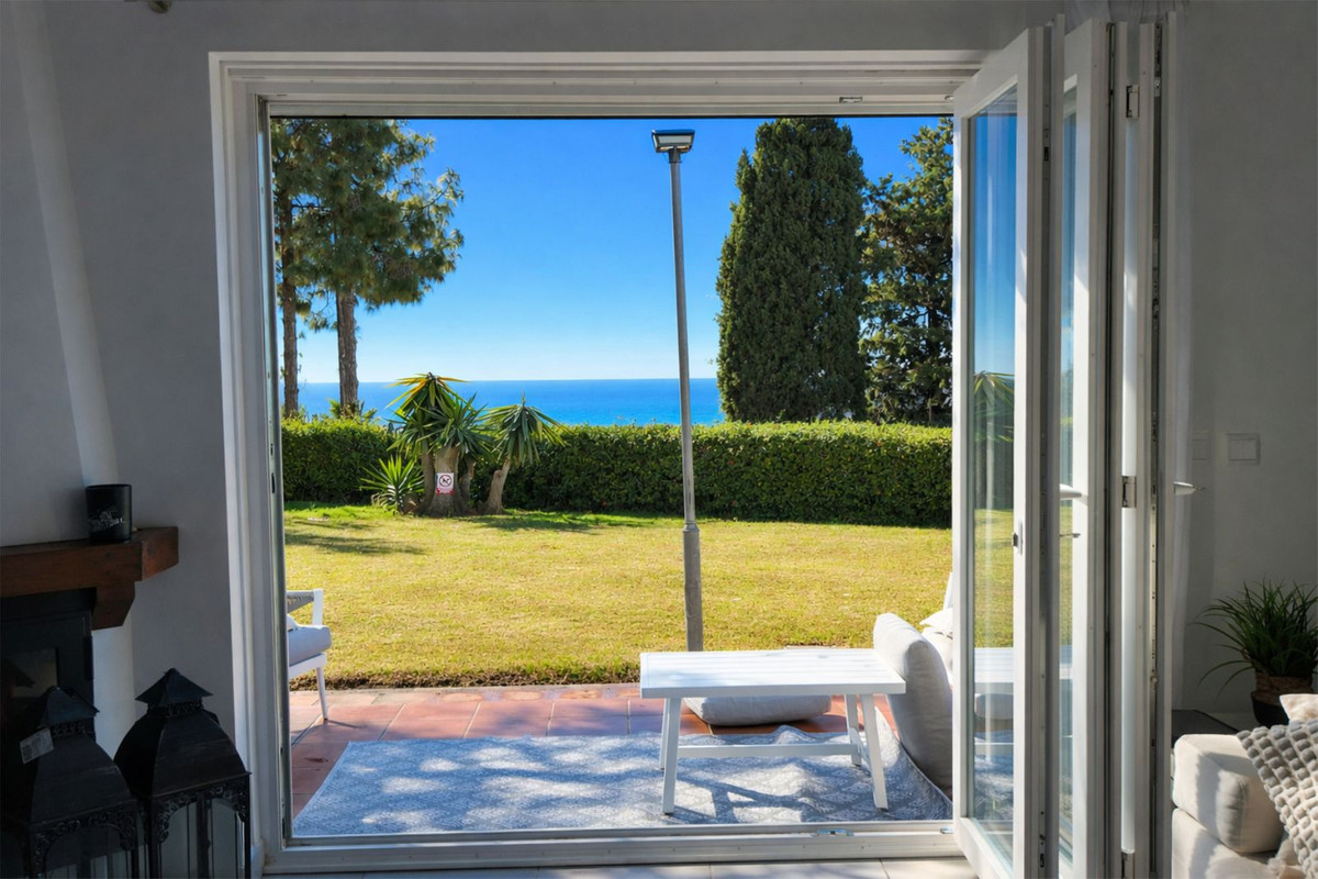 Appartement te koop in Calahonda | 2 slaapkamers H5292907