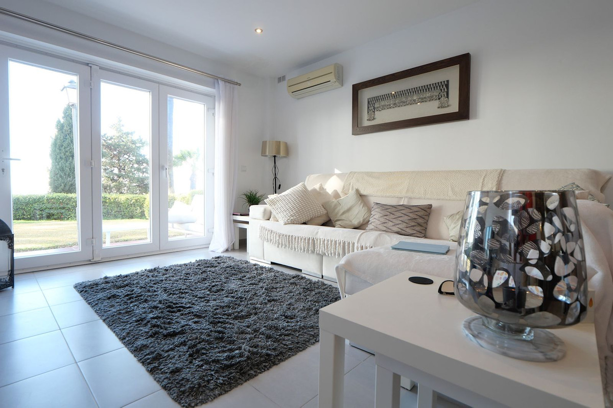 Appartement te koop in Calahonda | 2 slaapkamers H5292907