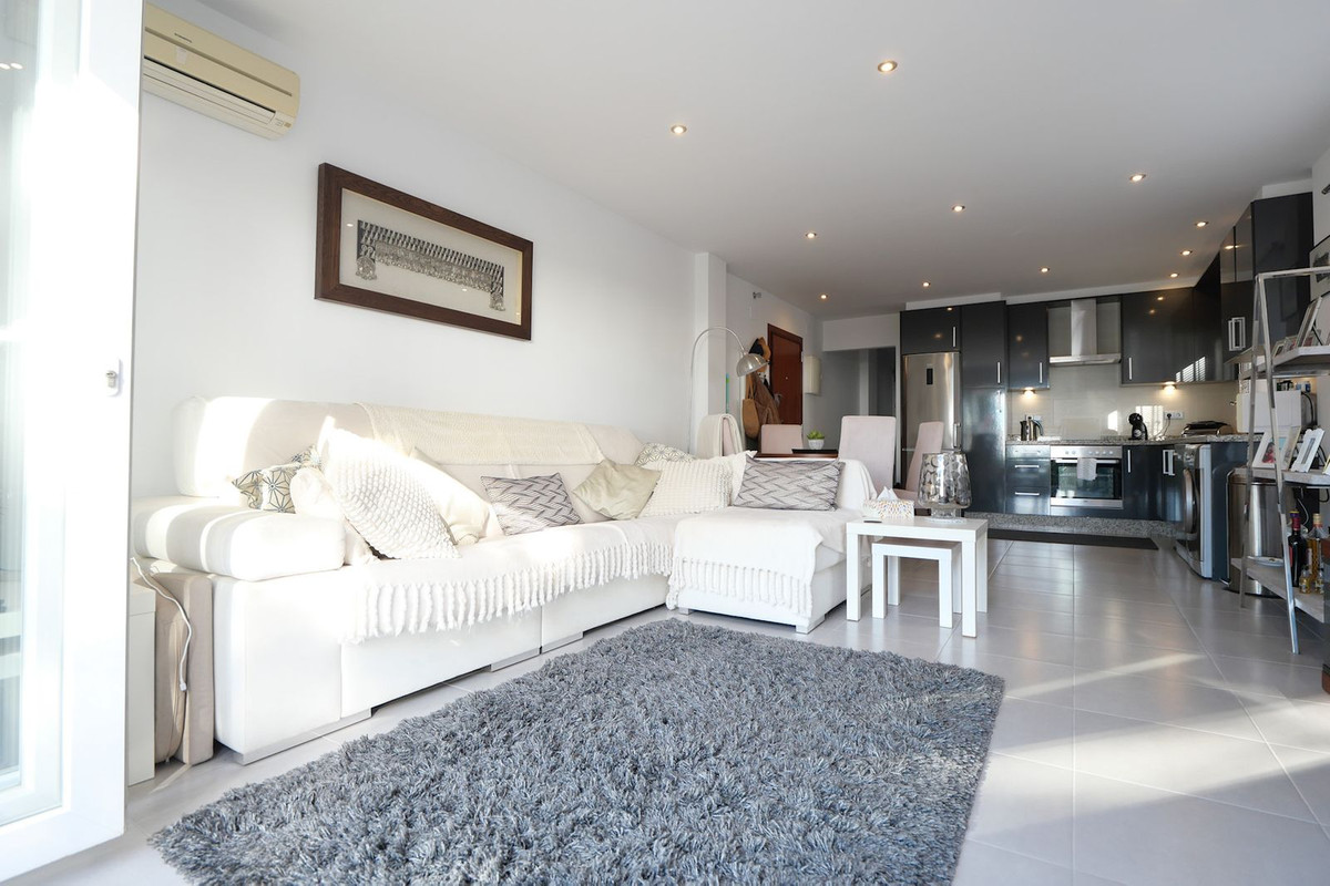 Appartement te koop in Calahonda | 2 slaapkamers H5292907