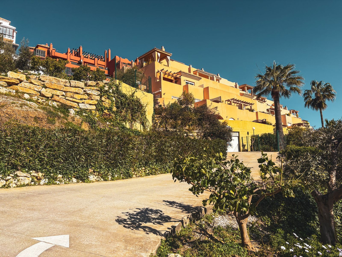 Appartement te koop in Calahonda | 2 slaapkamers H5299576