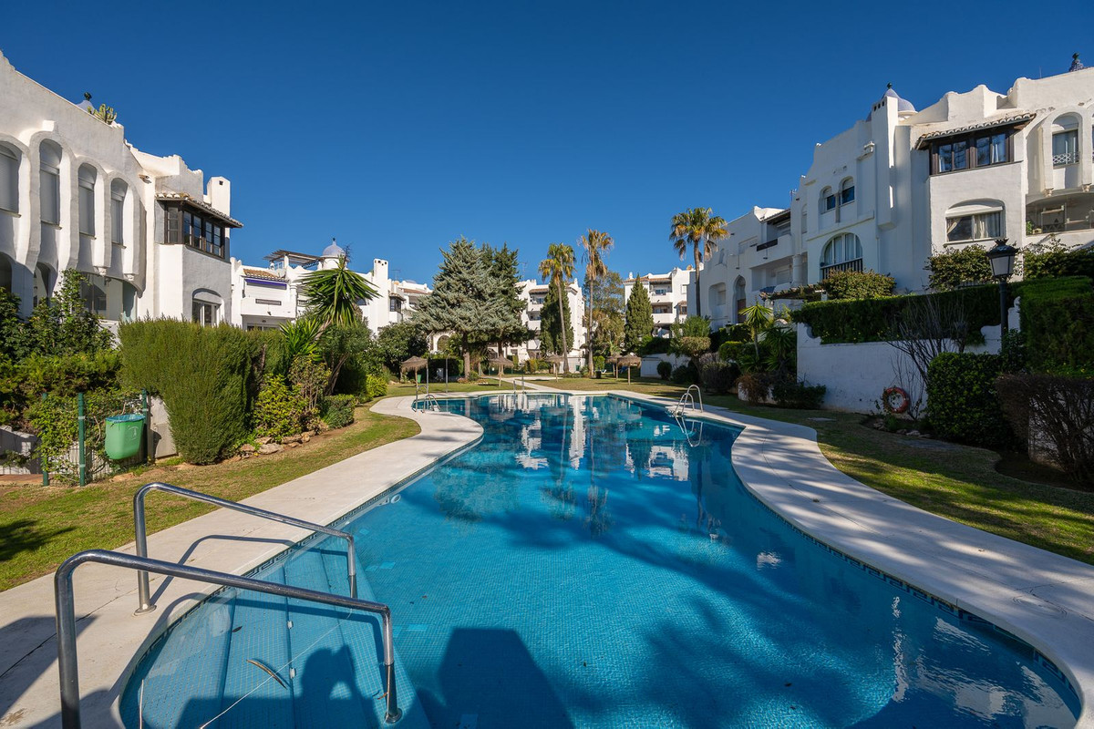 Appartement te koop in Calahonda | 2 slaapkamers H5310799