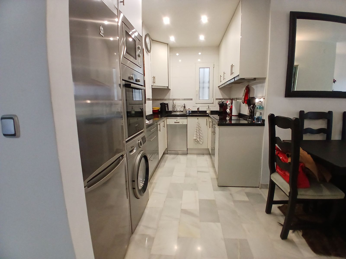 Appartement te koop in Calahonda | 3 slaapkamers H5324401