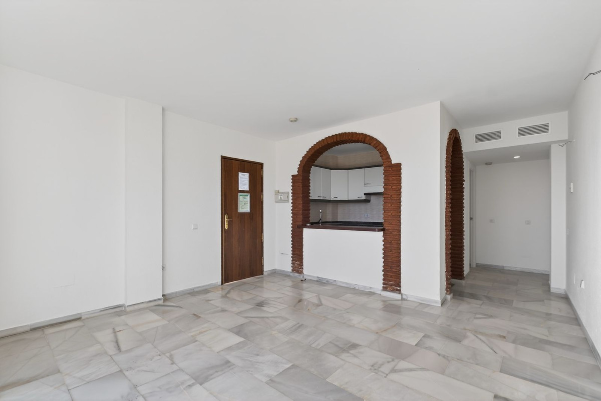 Appartement te koop in Calahonda | 2 slaapkamers H5325289