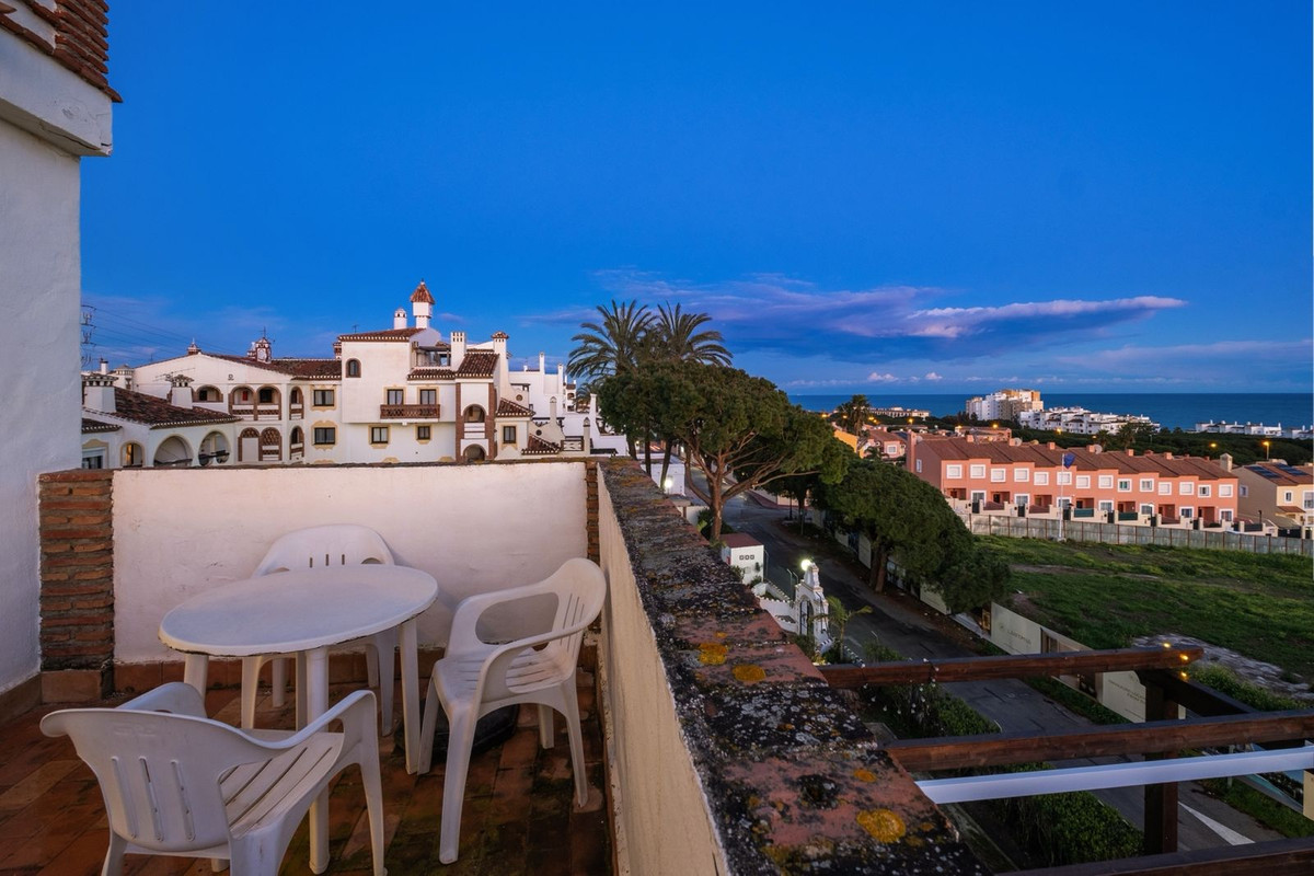 Appartement te koop in Calahonda | 2 slaapkamers H5325289