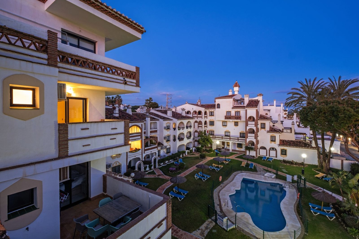 Appartement te koop in Calahonda | 2 slaapkamers H5325289