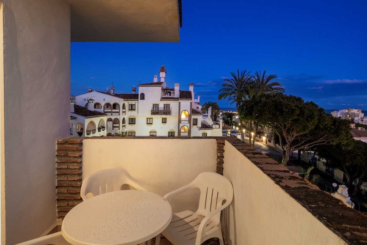 Appartement te koop in Calahonda | 2 slaapkamers H5325289