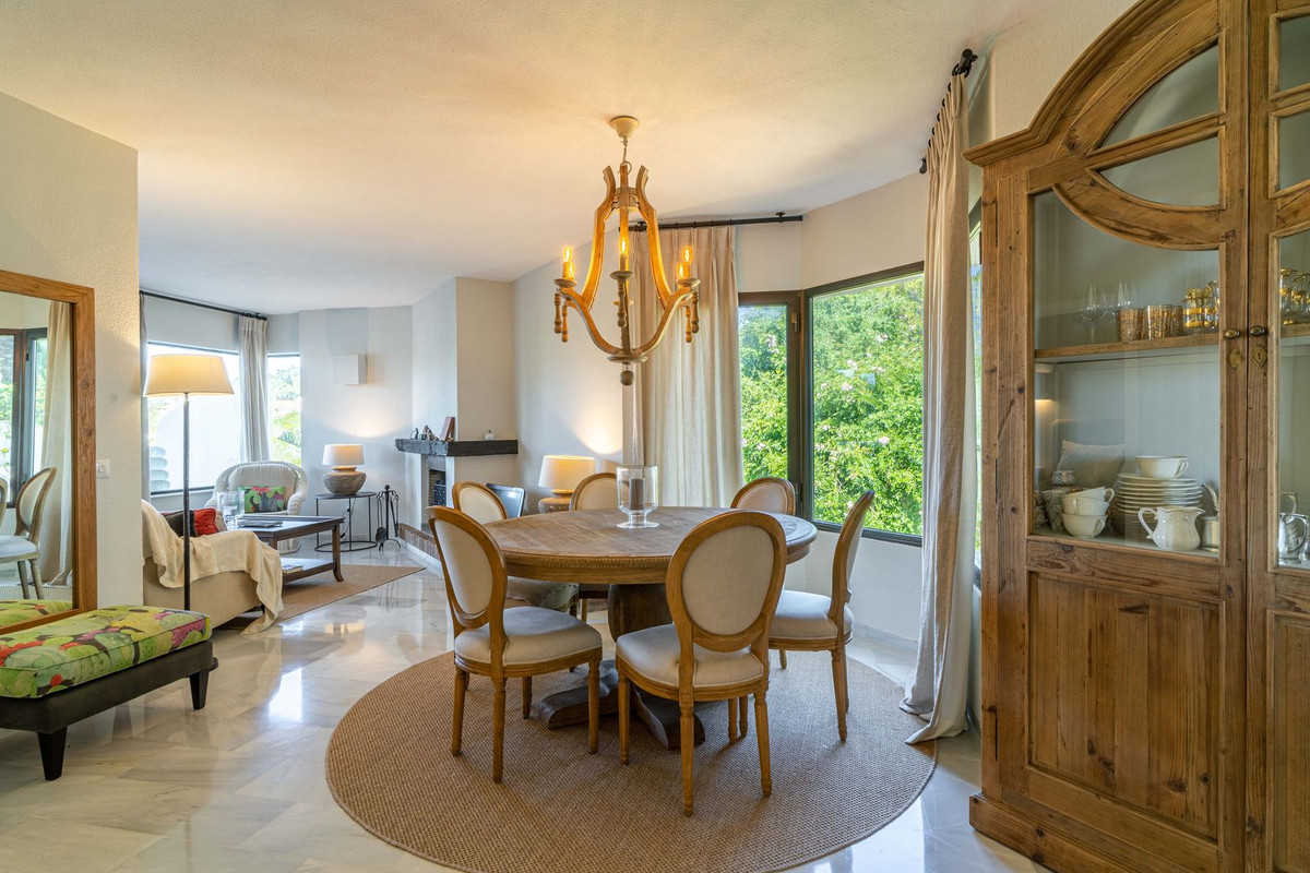 Appartement te koop in Calahonda | 2 slaapkamers H5330416