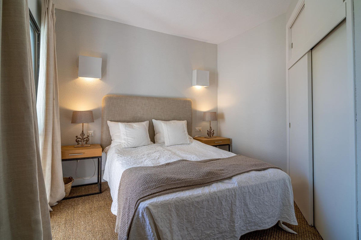 Appartement te koop in Calahonda | 2 slaapkamers H5330416