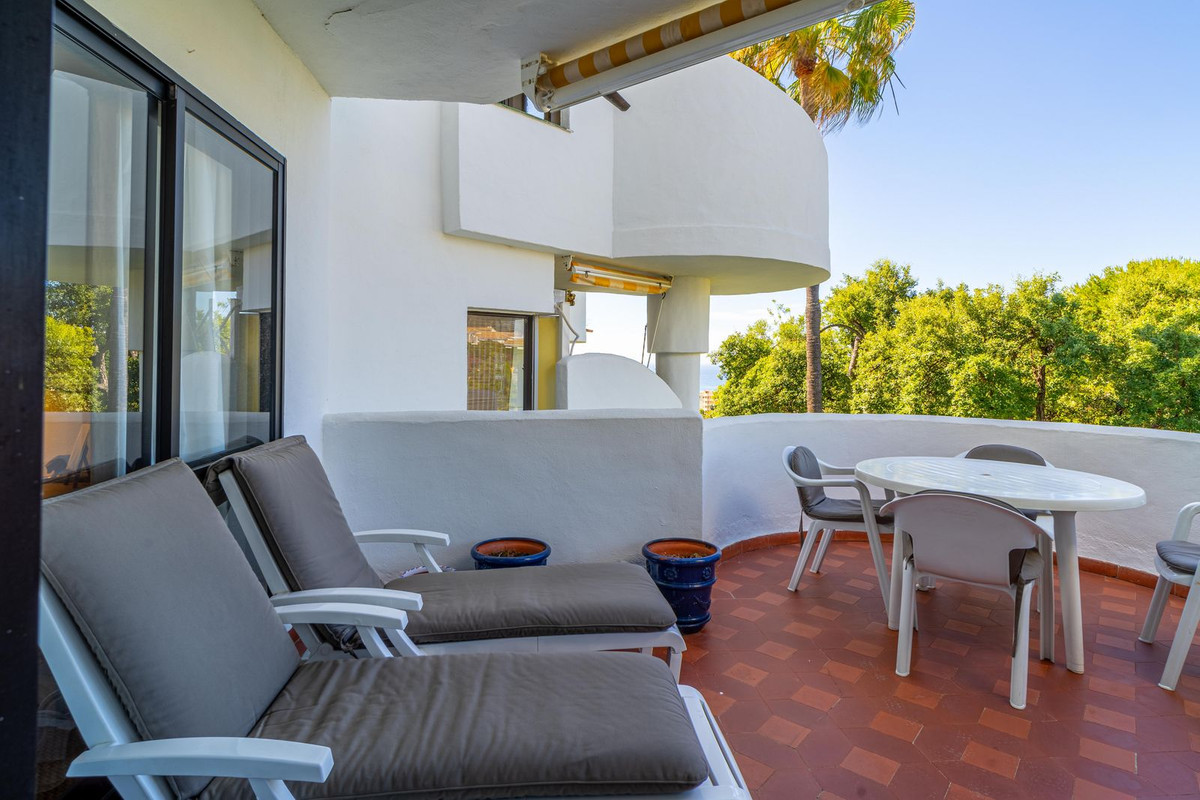 Appartement te koop in Calahonda | 2 slaapkamers H5330416