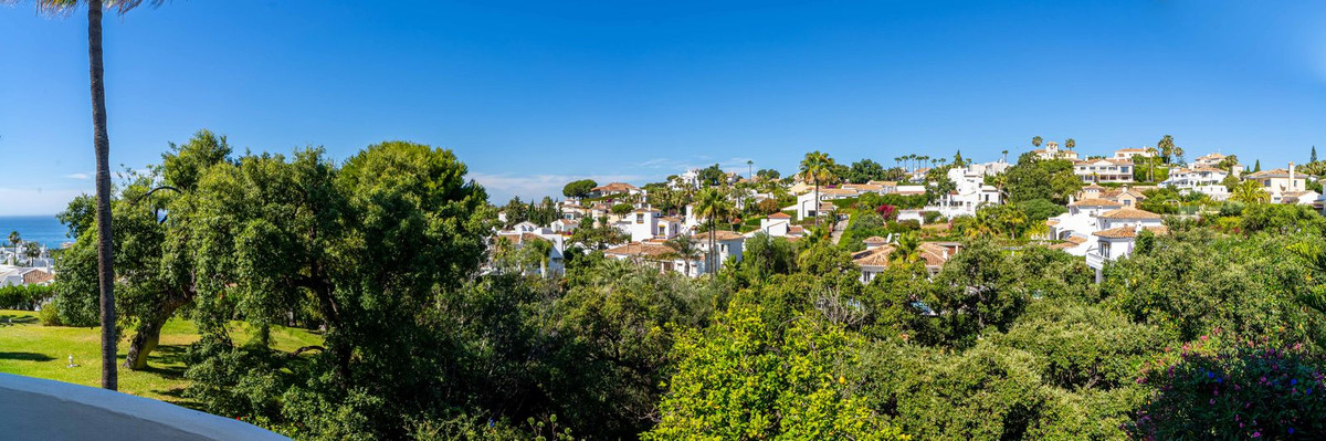 Appartement te koop in Calahonda | 2 slaapkamers H5330416