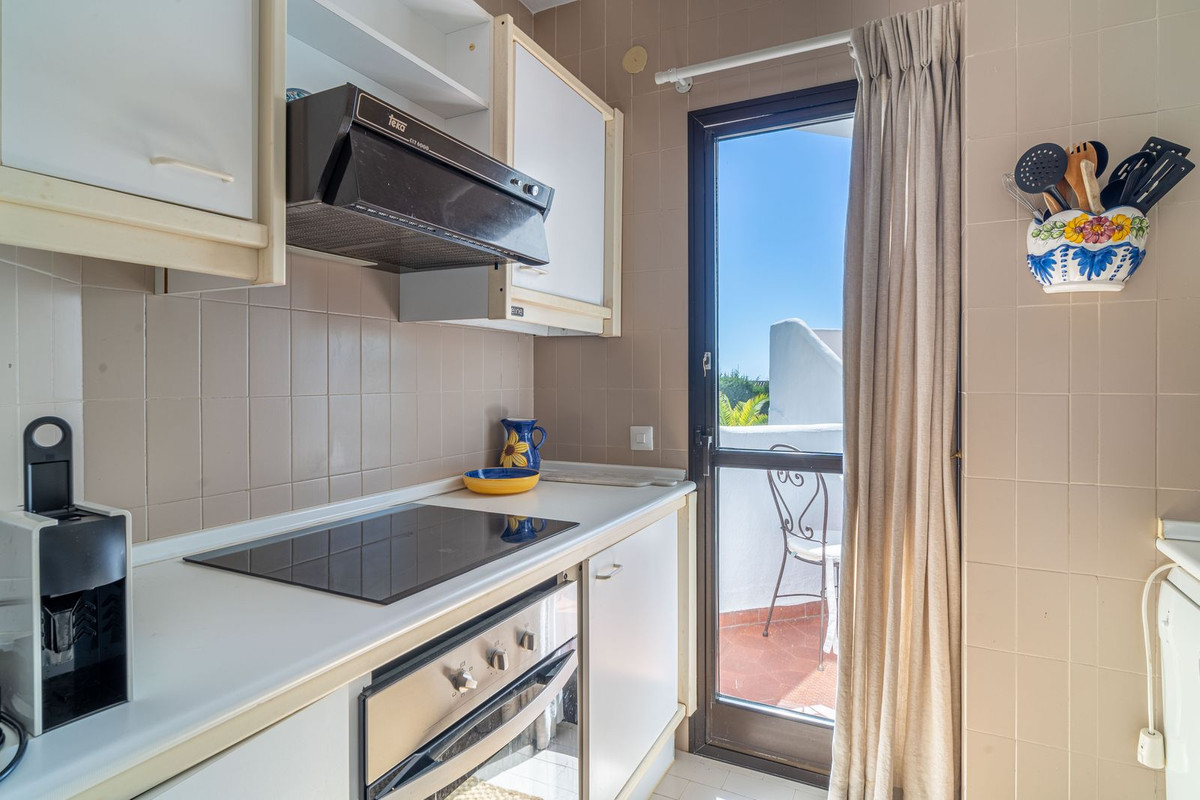 Appartement te koop in Calahonda | 2 slaapkamers H5330416