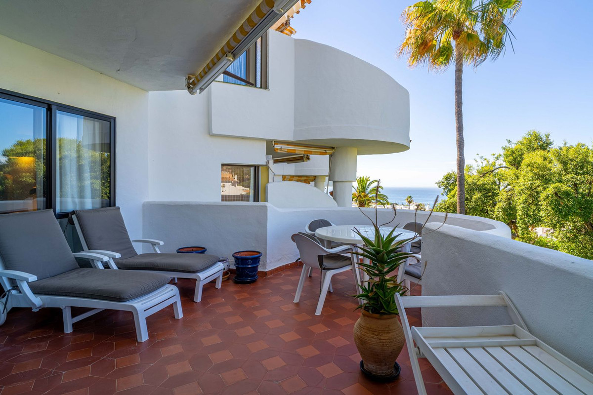 Appartement te koop in Calahonda | 2 slaapkamers H5330416