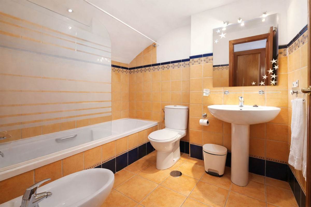 Duplex te koop in Calahonda | 2 slaapkamers H5336104