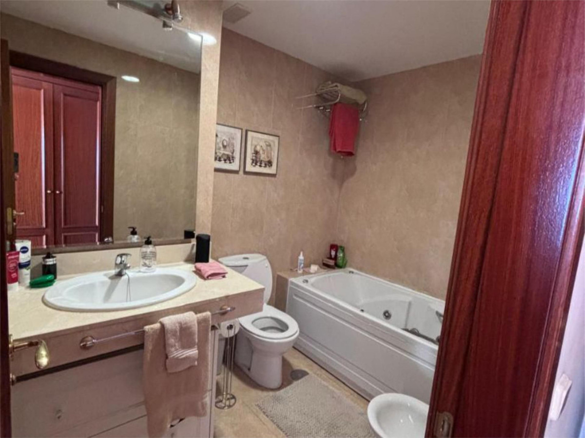 Appartement te koop in Calahonda | 2 slaapkamers H5338150