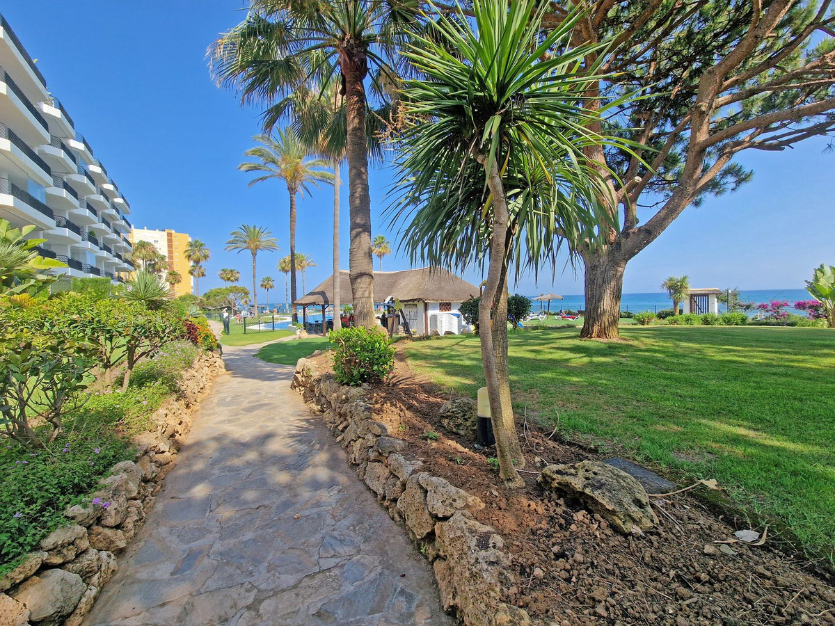 Appartement te koop in Calahonda | 2 slaapkamers H5338981