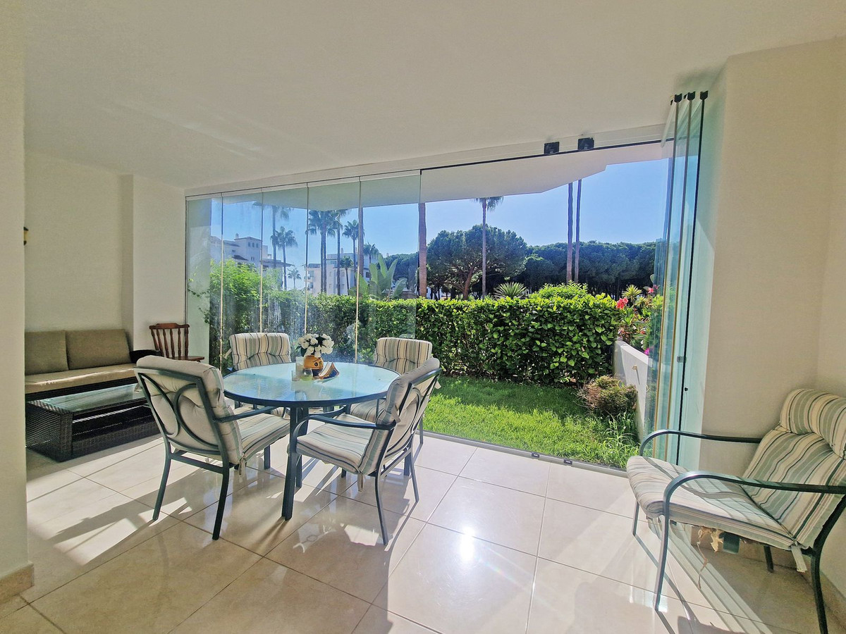 Appartement te koop in Calahonda | 2 slaapkamers H5338981