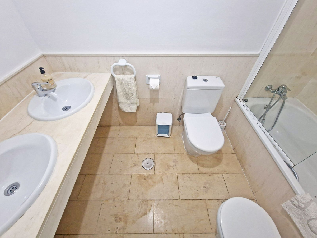 Appartement te koop in Calahonda | 2 slaapkamers H5338981