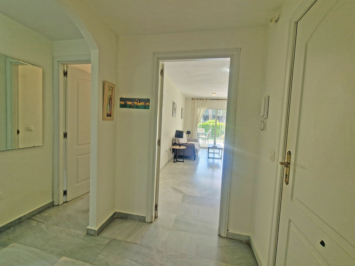 Appartement te koop in Calahonda | 2 slaapkamers H5338981