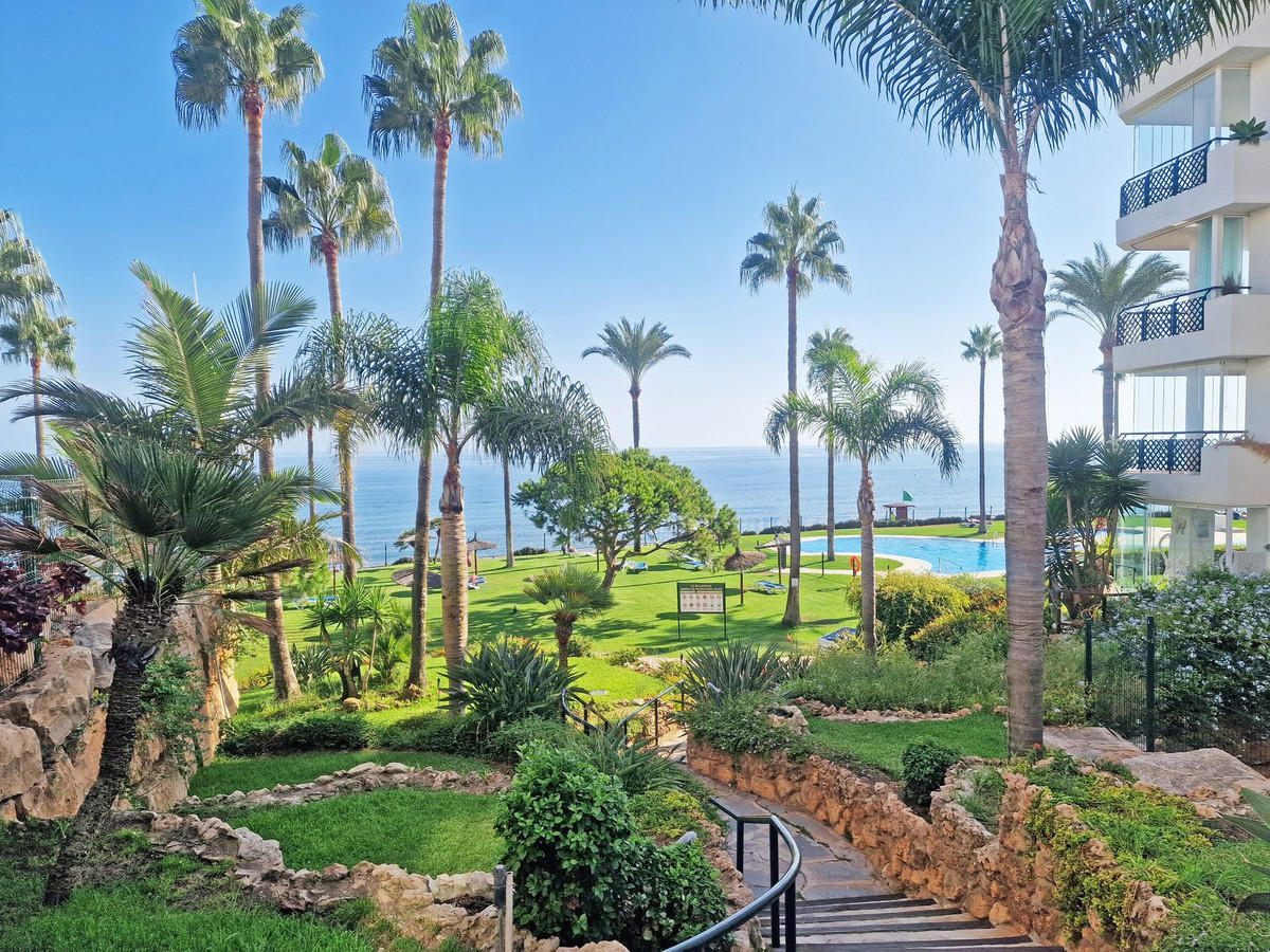 Appartement te koop in Calahonda | 2 slaapkamers H5338981